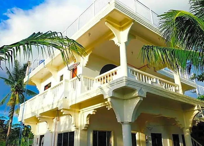 Malapascua Be One Hotel 2*